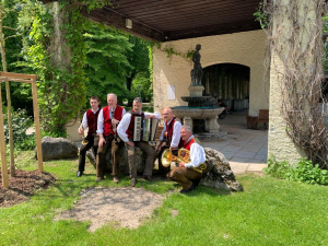 Live Musik im Biergarten bei uns am Klammhaus